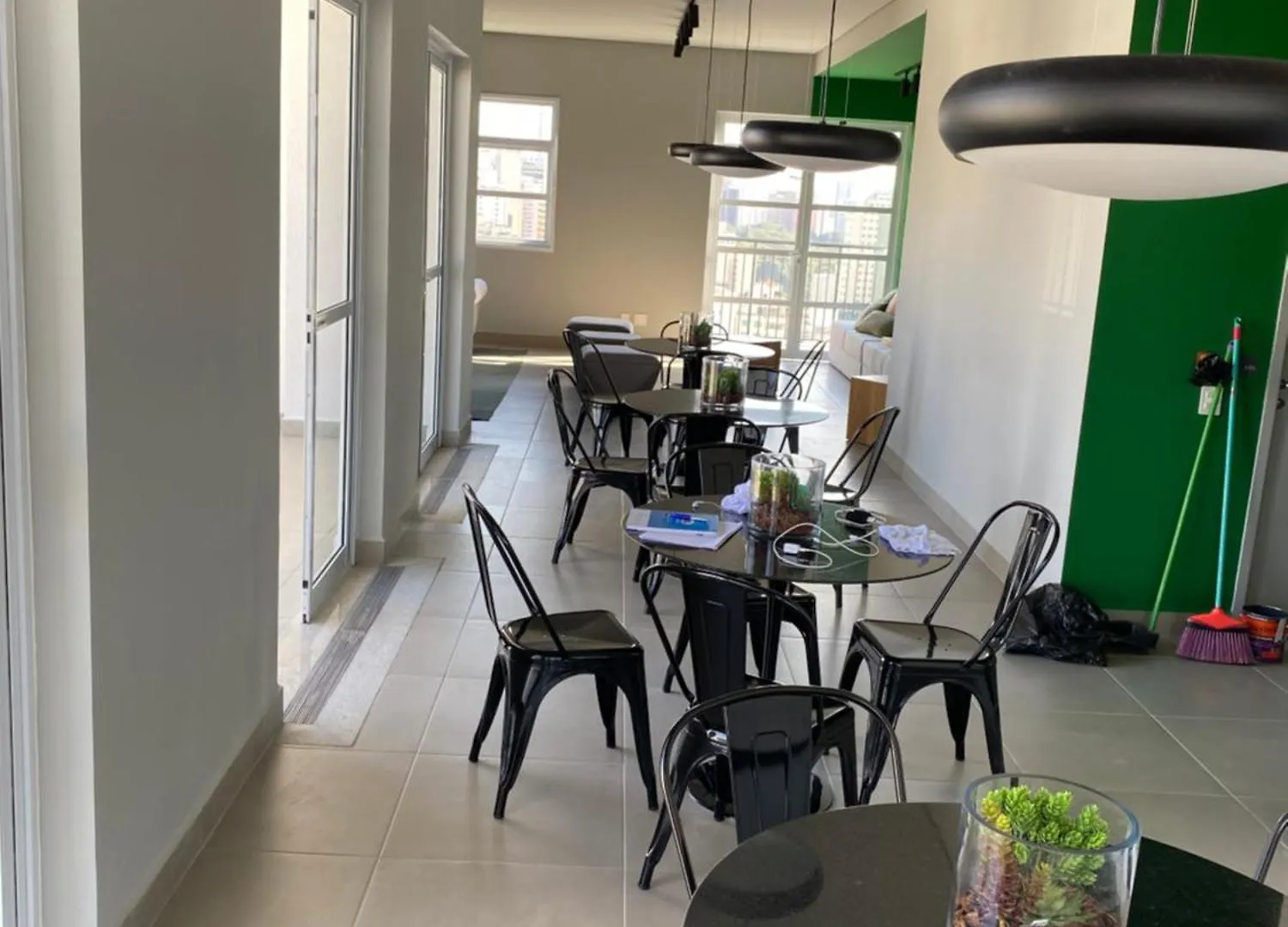 Studio Em Frente Ao Pq Augusta 300 M Do Metro E Universidade Mackenzie サンパウロ ブラジル