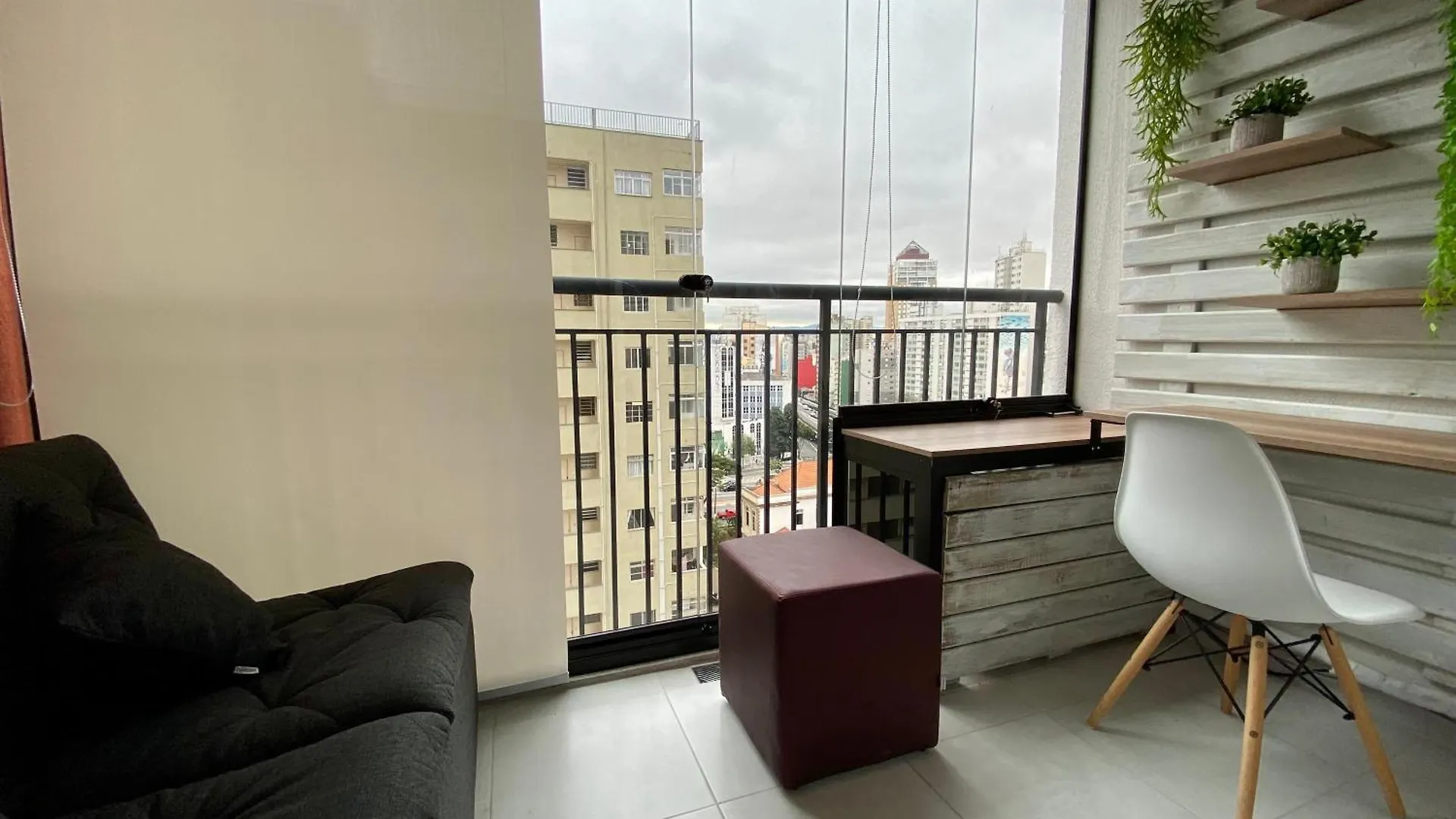 Studio Em Frente Ao Pq Augusta 300 M Do Metro E Universidade Mackenzie サンパウロ
